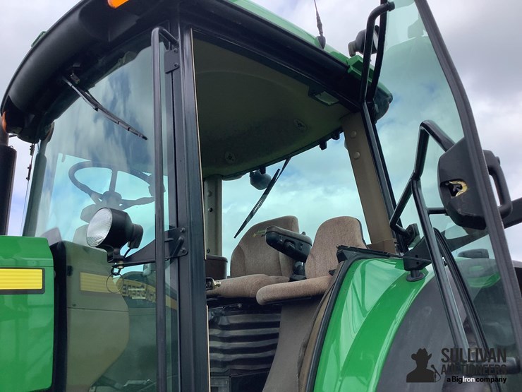 john-deere-8430-image-9