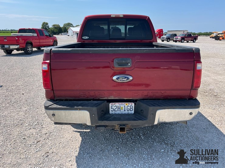 2013-ford-f250-lariat-image-6