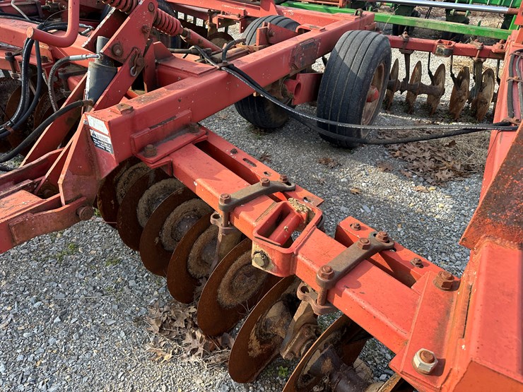 case-ih-3900-image-23