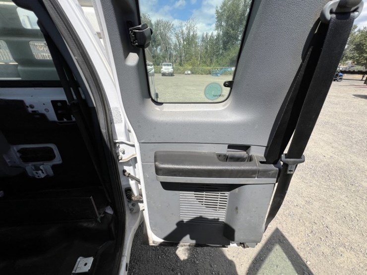 2016-ford-f350-sd-image-16