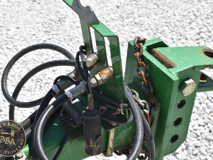 john-deere-200-image-23