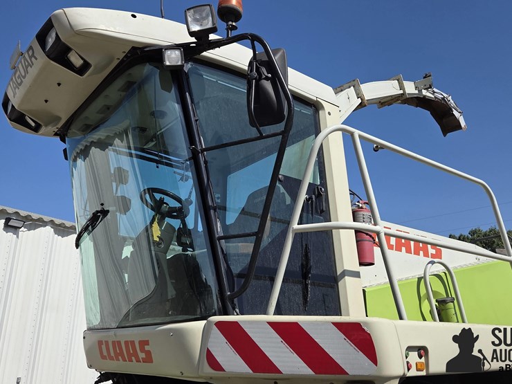 claas-jaguar-870-image-10