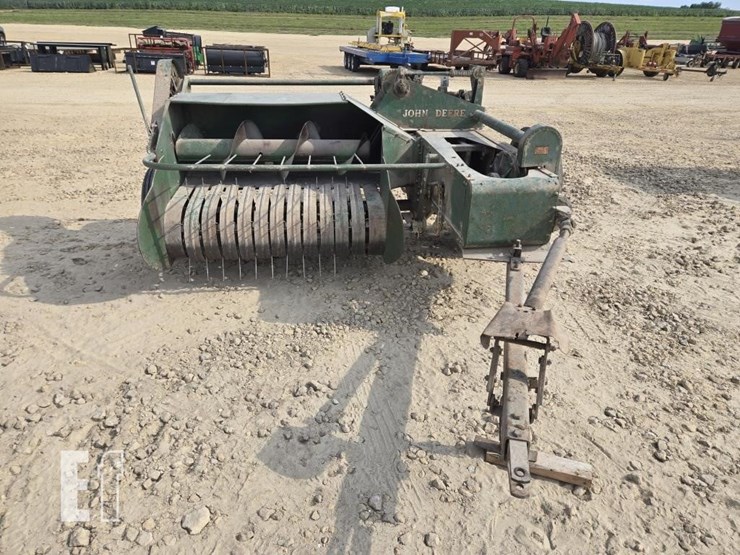 john-deere-14-image-2