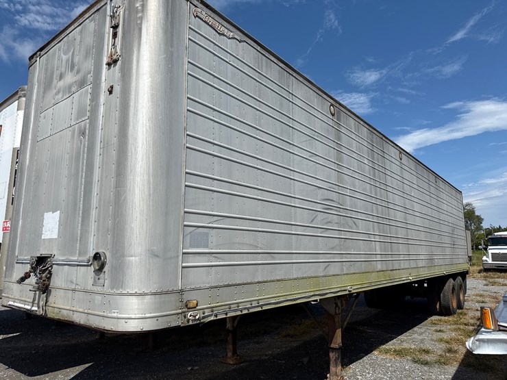 great-dane-trailer-image-1