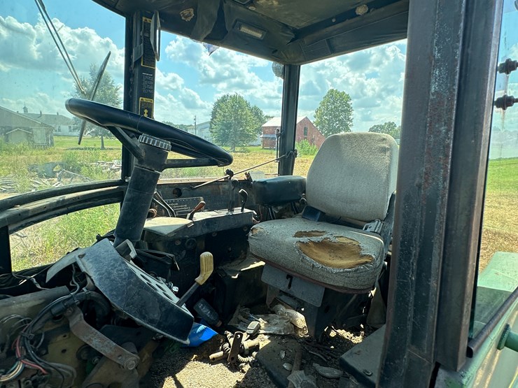 1976-john-deere-8430-image-39