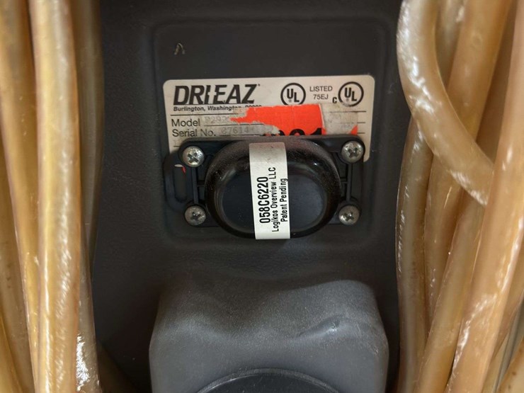 drieaz-dehumidifier-console-model-#-f292-sm-total-hours-2930-image-5