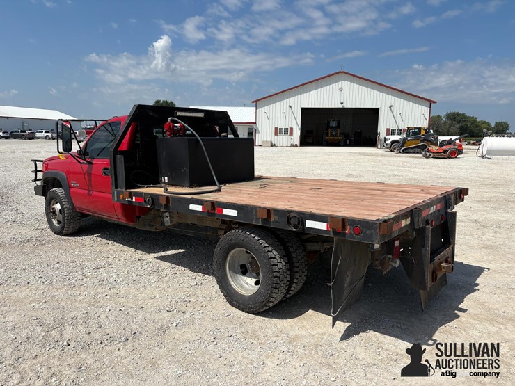 2005-chevrolet-3500-image-7