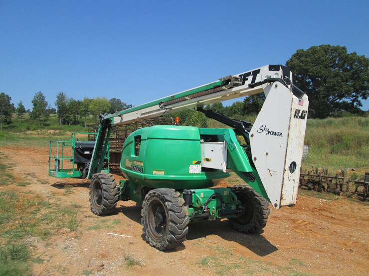 2015-jlg-600ajn-image-4