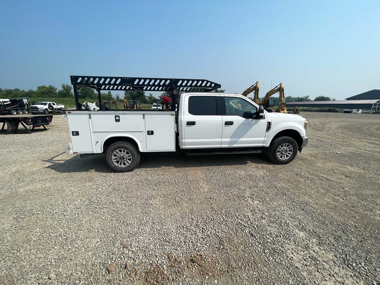 2019-ford-f350-xlt-image-6