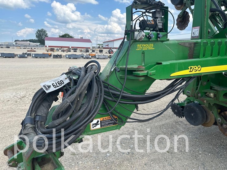 john-deere-1790-image-5