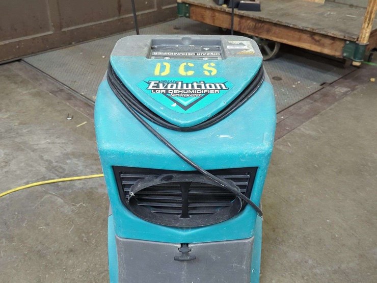 (1)-dri-eaz-evolution-lrg-dehumidifier---get-service-er8-on-display-image-1