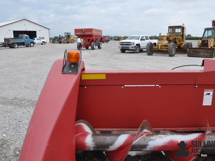 case-ih-3408-image-12