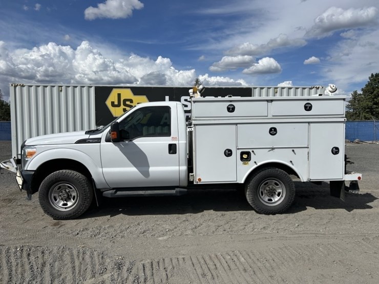2016-ford-f350-sd-image-2