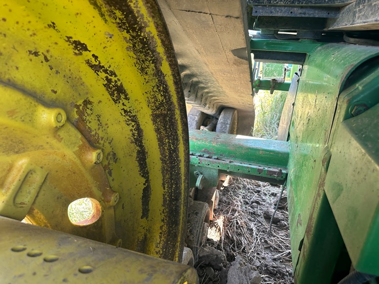 2000-john-deere-8410t-image-15