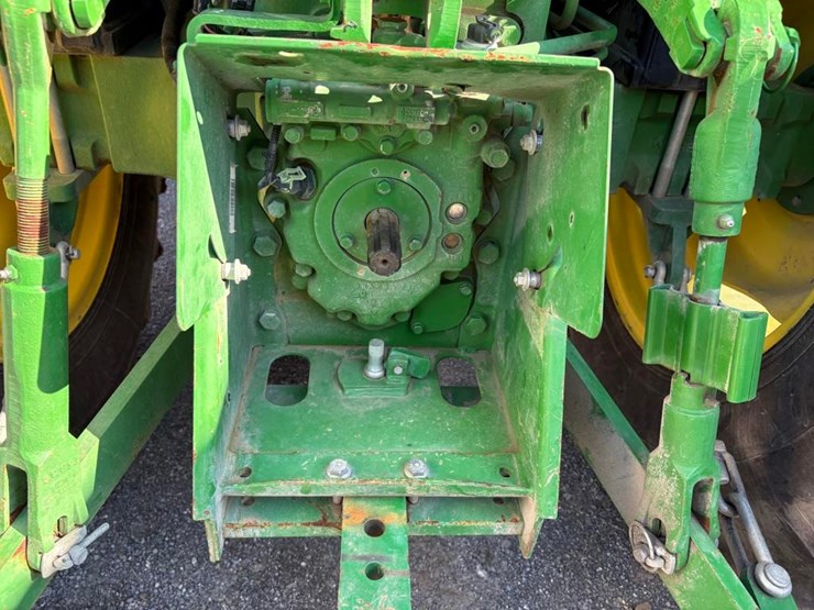 2015-john-deere-5055e-image-14