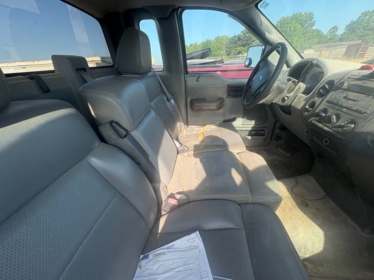 2005-ford-f150-image-23