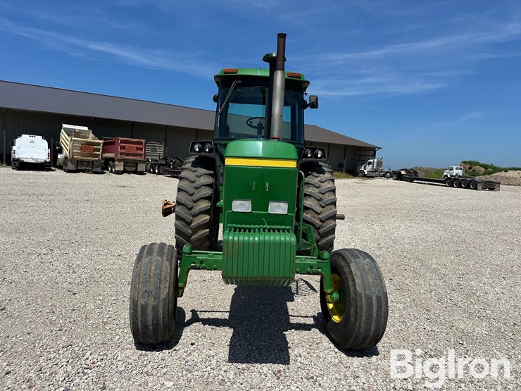 1979-john-deere-4440-image-2