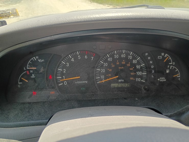 2002-toyota-tundra-image-42