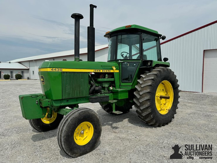 1975-john-deere-4430-image-1