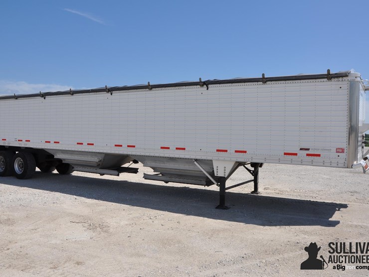 2017-timpte-42'-hopper-image-3