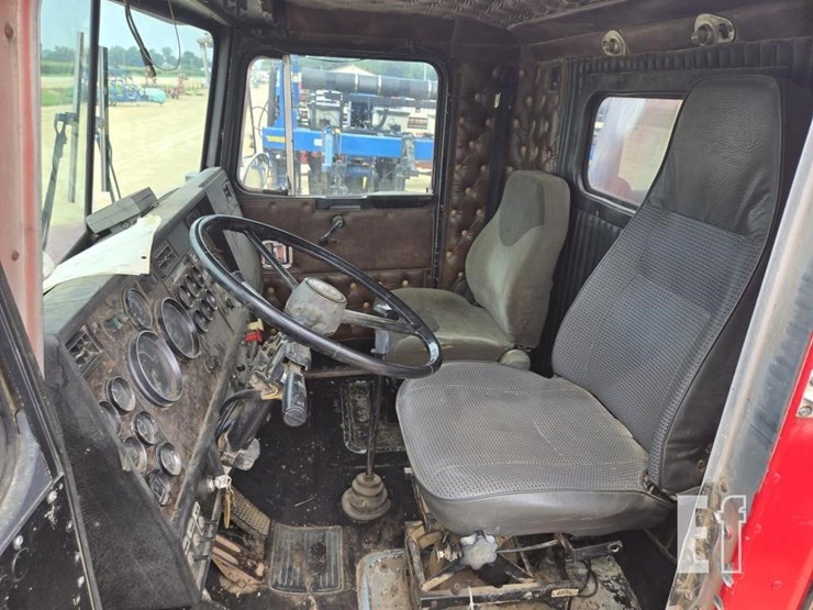 1989-kenworth-t600-image-23