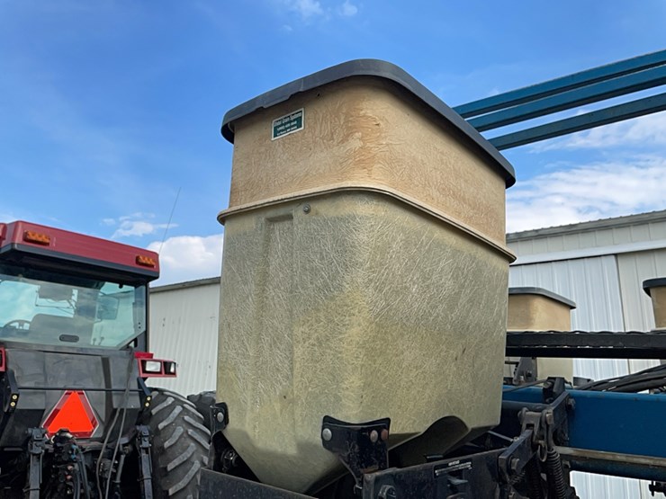 kinze-2600-image-10