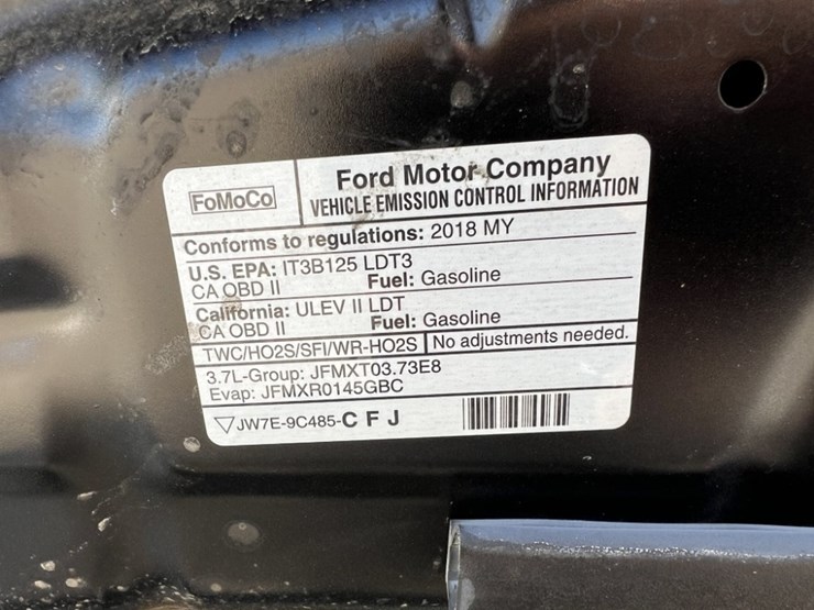 2018-ford-explorer-image-14