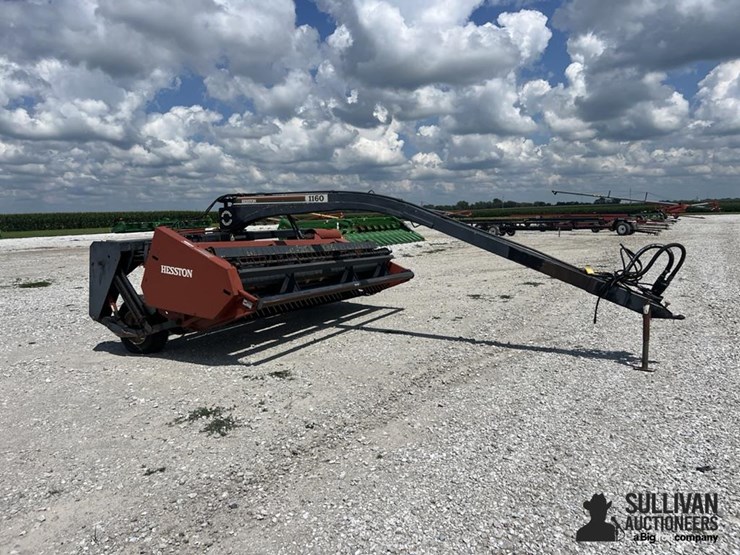 hesston-1160-image-3