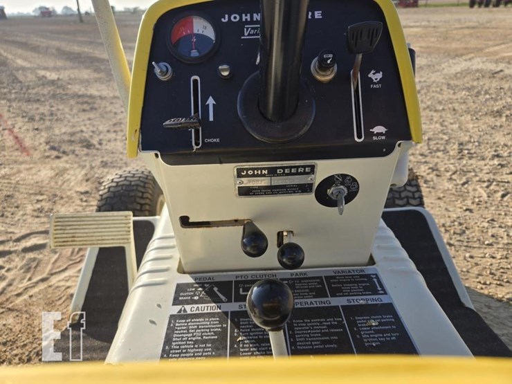 john-deere-110-image-8