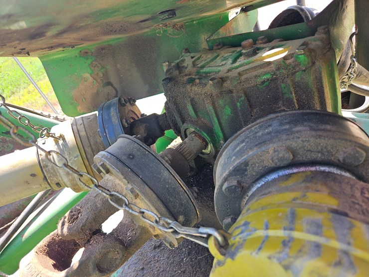 john-deere-1518-image-16