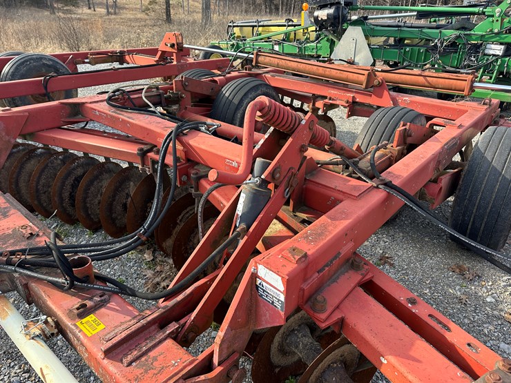 case-ih-3900-image-24