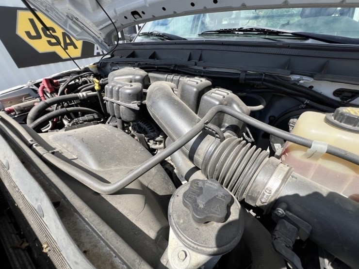 2016-ford-f350-sd-image-12
