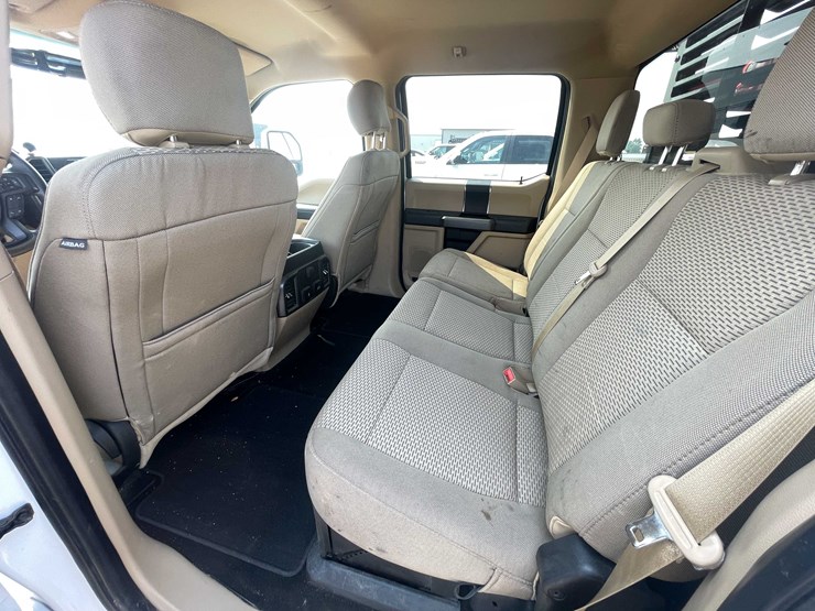 2019-ford-f350-xlt-image-36