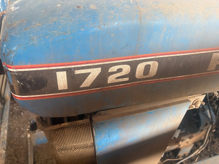 1993-ford-1720-image-11
