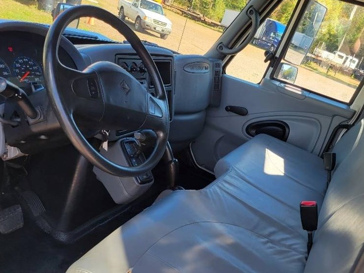 2007-international-durastar-4200-image-17