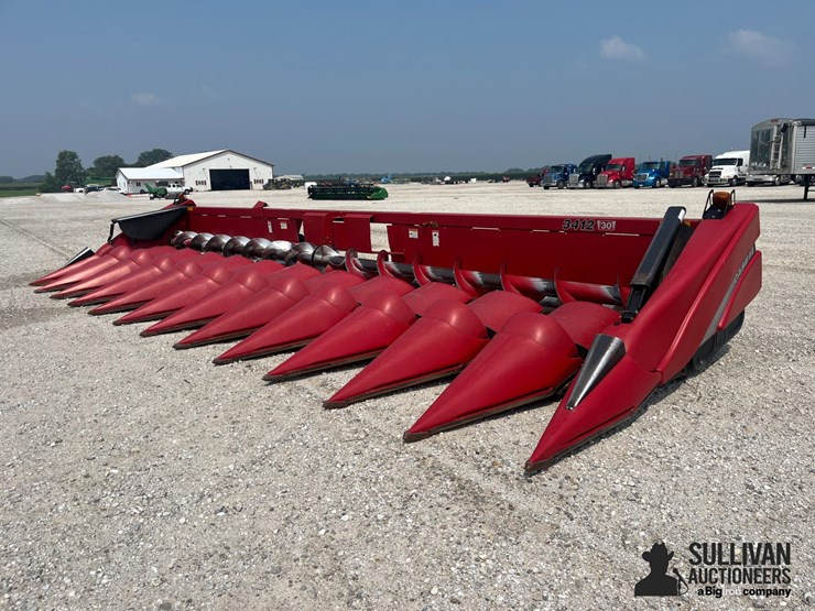 case-ih-3412-image-1