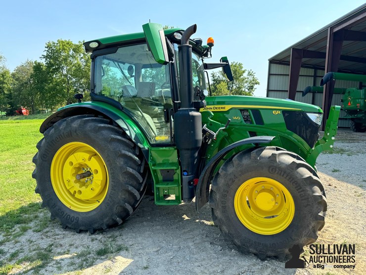 2023-john-deere-6r-140-image-4