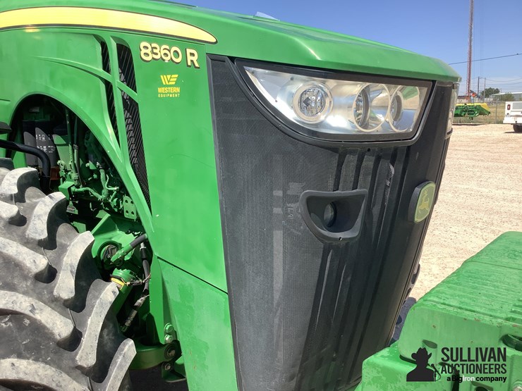 2011-john-deere-r-image-12