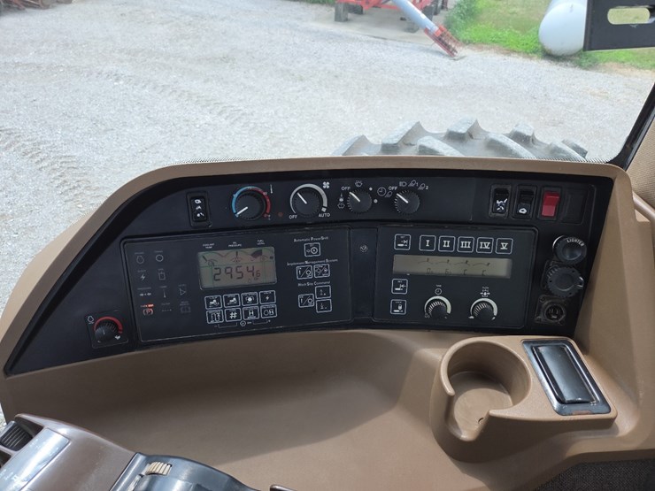john-deere-8310-image-45