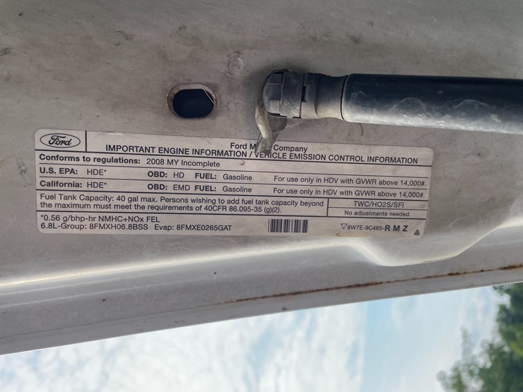 2008-ford-f450-xl-image-31
