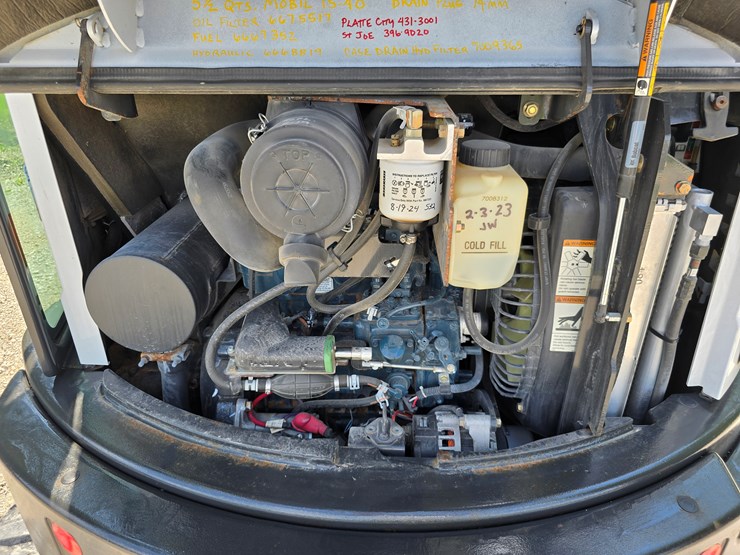 2012-bobcat-e35-image-65