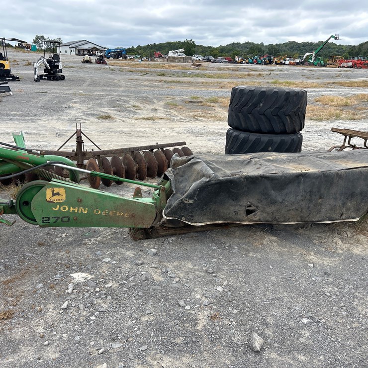 JOHN DEERE 270