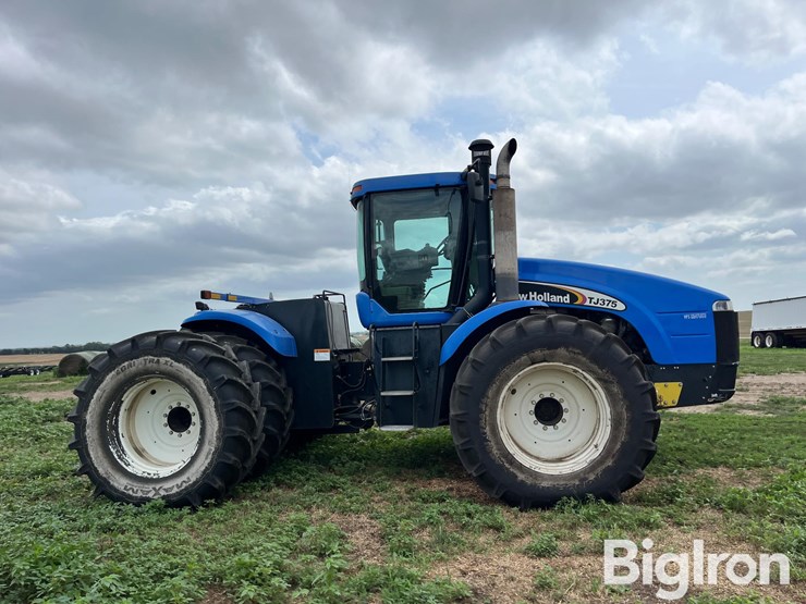 2005-new-holland-tj375-image-4