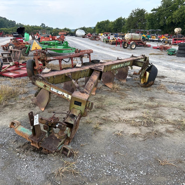 JOHN DEERE 2600