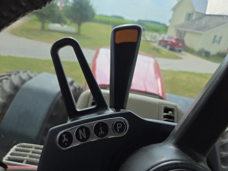 2003-cih-mx255-mfwd-tractor-image-45