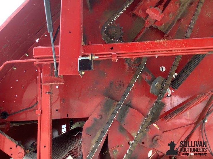new-holland-br7090-image-15