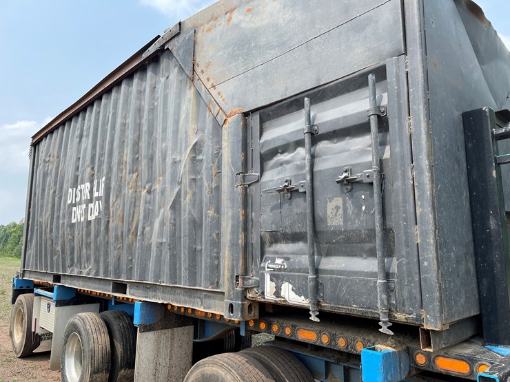 2005-kenworth-t800-image-42