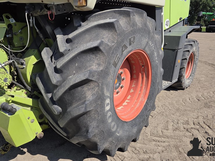 claas-jaguar-870-image-13