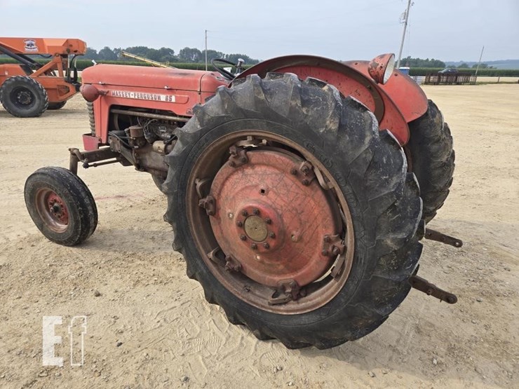 massey-ferguson-65-image-7