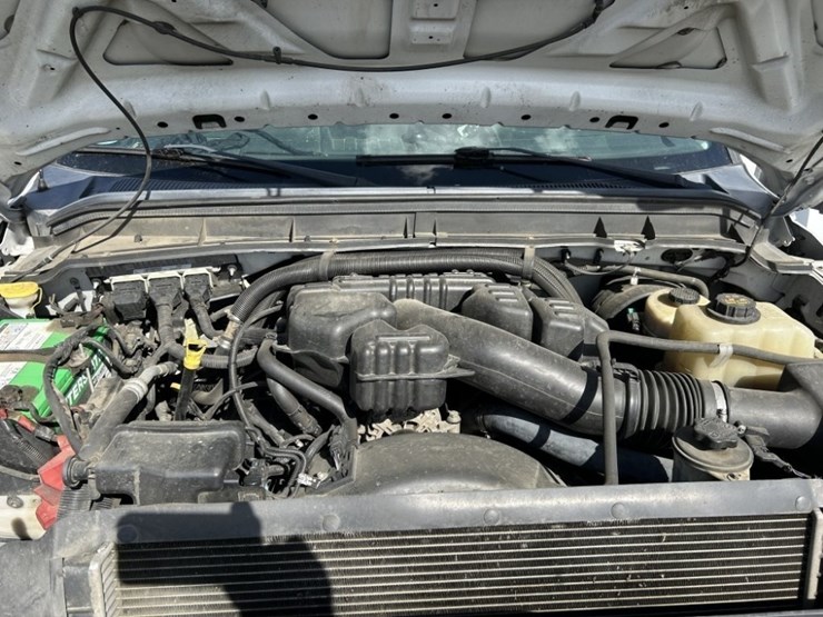 2015-ford-f350-sd-image-37